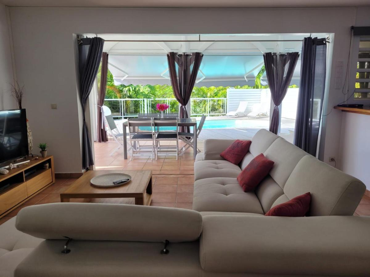 Villa Ste Marthe Avec Piscine, Grande Terrasse, Jardin Intime Et Citerne D'Eau Saint-Francois  Exterior photo